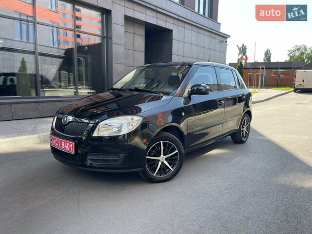 Черный Шкода Фабия, объемом двигателя 1.4 л и пробегом 217 тыс. км за 5999 $, фото 11 на Automoto.ua
