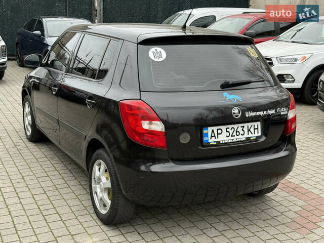 Чорний Шкода Фабія, об'ємом двигуна 1.2 л та пробігом 190 тис. км за 4200 $, фото 3 на Automoto.ua