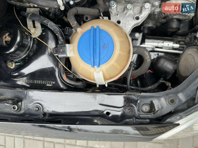 Черный Шкода Фабия, объемом двигателя 1.39 л и пробегом 167 тыс. км за 6450 $, фото 32 на Automoto.ua