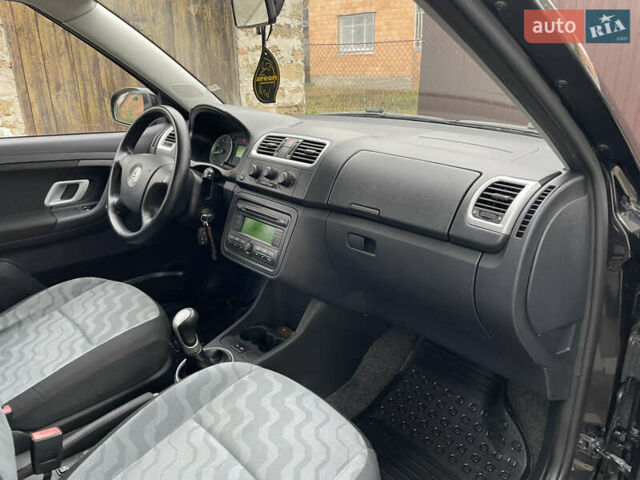Чорний Шкода Фабія, об'ємом двигуна 1.4 л та пробігом 238 тис. км за 5150 $, фото 32 на Automoto.ua