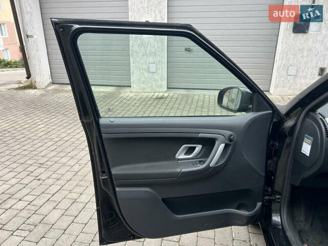 Черный Шкода Фабия, объемом двигателя 1.39 л и пробегом 215 тыс. км за 4790 $, фото 10 на Automoto.ua