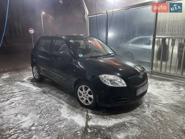 Черный Шкода Фабия, объемом двигателя 1.2 л и пробегом 224 тыс. км за 4700 $, фото 7 на Automoto.ua