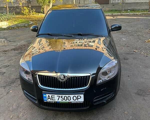 Чорний Шкода Фабія, об'ємом двигуна 1.39 л та пробігом 265 тис. км за 4900 $, фото 5 на Automoto.ua