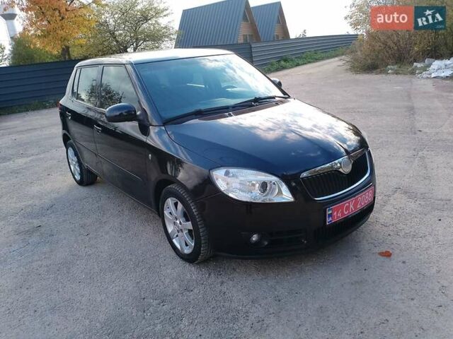 Черный Шкода Фабия, объемом двигателя 1.4 л и пробегом 135 тыс. км за 5500 $, фото 10 на Automoto.ua