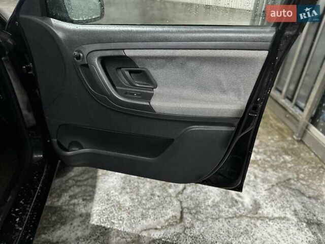Черный Шкода Фабия, объемом двигателя 1.2 л и пробегом 224 тыс. км за 4700 $, фото 23 на Automoto.ua