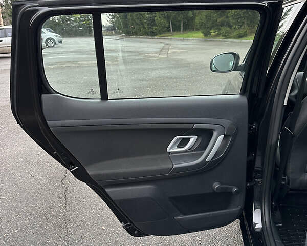 Чорний Шкода Фабія, об'ємом двигуна 1.4 л та пробігом 191 тис. км за 5350 $, фото 44 на Automoto.ua