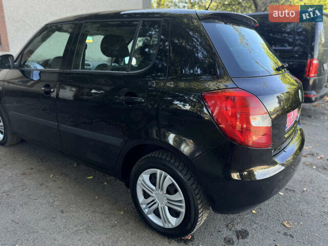 Черный Шкода Фабия, объемом двигателя 1.39 л и пробегом 153 тыс. км за 5150 $, фото 15 на Automoto.ua