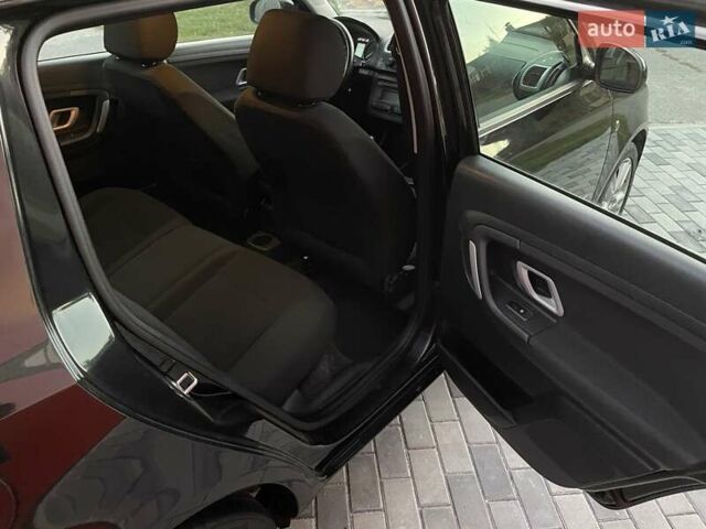 Черный Шкода Фабия, объемом двигателя 1.6 л и пробегом 190 тыс. км за 6400 $, фото 10 на Automoto.ua