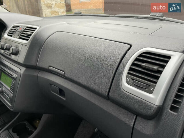 Чорний Шкода Фабія, об'ємом двигуна 1.4 л та пробігом 238 тис. км за 5150 $, фото 34 на Automoto.ua