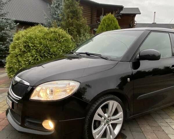 Черный Шкода Фабия, объемом двигателя 1.6 л и пробегом 218 тыс. км за 6350 $, фото 3 на Automoto.ua