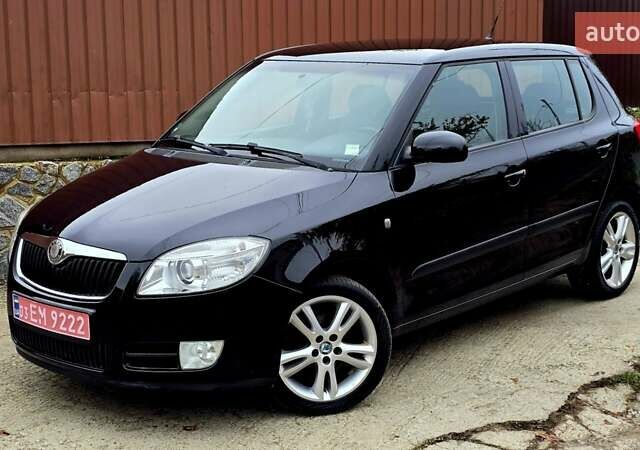 Чорний Шкода Фабія, об'ємом двигуна 1.6 л та пробігом 201 тис. км за 7999 $, фото 3 на Automoto.ua