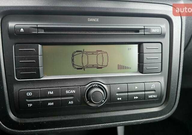 Чорний Шкода Фабія, об'ємом двигуна 1.6 л та пробігом 201 тис. км за 7999 $, фото 50 на Automoto.ua