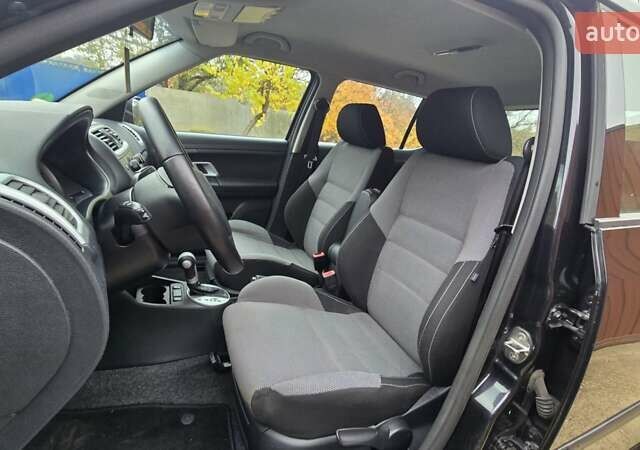 Чорний Шкода Фабія, об'ємом двигуна 1.6 л та пробігом 201 тис. км за 7999 $, фото 37 на Automoto.ua