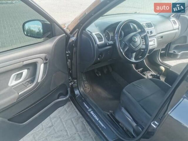 Черный Шкода Фабия, объемом двигателя 1.39 л и пробегом 300 тыс. км за 3800 $, фото 13 на Automoto.ua