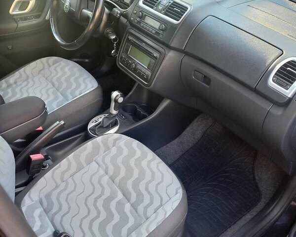 Чорний Шкода Фабія, об'ємом двигуна 1.6 л та пробігом 185 тис. км за 6900 $, фото 11 на Automoto.ua