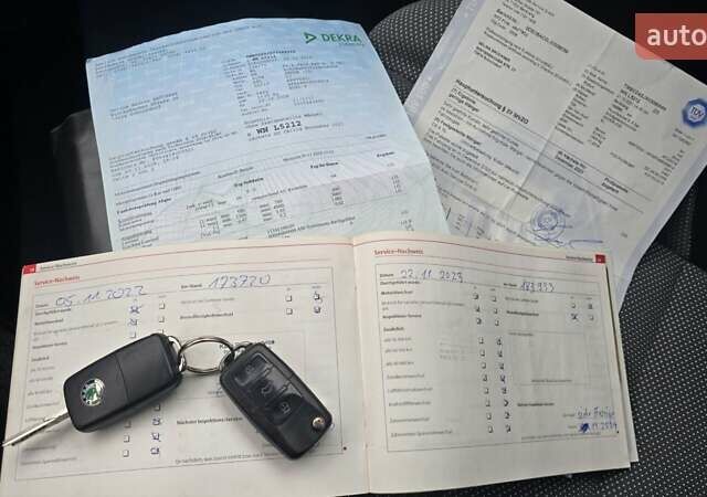 Чорний Шкода Фабія, об'ємом двигуна 1.6 л та пробігом 201 тис. км за 7999 $, фото 62 на Automoto.ua