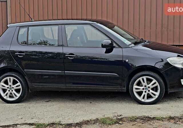 Чорний Шкода Фабія, об'ємом двигуна 1.6 л та пробігом 201 тис. км за 7999 $, фото 14 на Automoto.ua