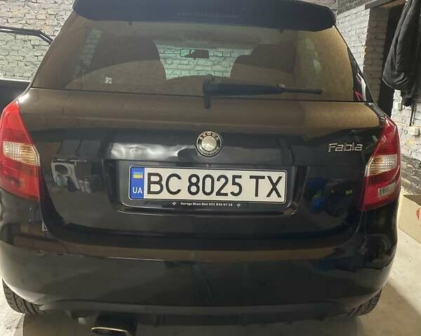Черный Шкода Фабия, объемом двигателя 1.6 л и пробегом 218 тыс. км за 6350 $, фото 59 на Automoto.ua