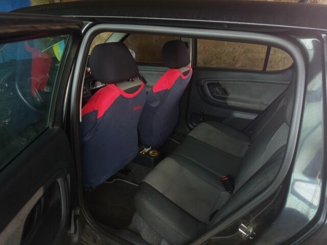 Чорний Шкода Фабія, об'ємом двигуна 1.4 л та пробігом 288 тис. км за 3800 $, фото 7 на Automoto.ua