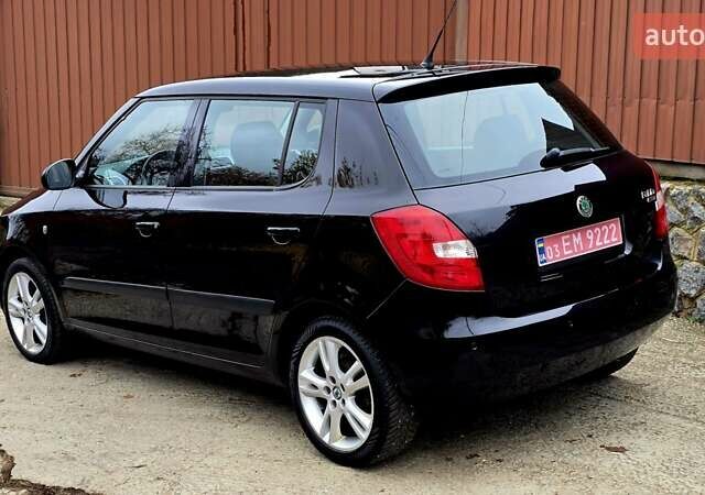 Чорний Шкода Фабія, об'ємом двигуна 1.6 л та пробігом 201 тис. км за 7999 $, фото 22 на Automoto.ua