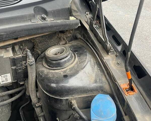 Чорний Шкода Фабія, об'ємом двигуна 1.39 л та пробігом 245 тис. км за 5300 $, фото 16 на Automoto.ua