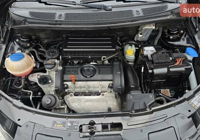 Чорний Шкода Фабія, об'ємом двигуна 1.6 л та пробігом 201 тис. км за 7999 $, фото 4 на Automoto.ua