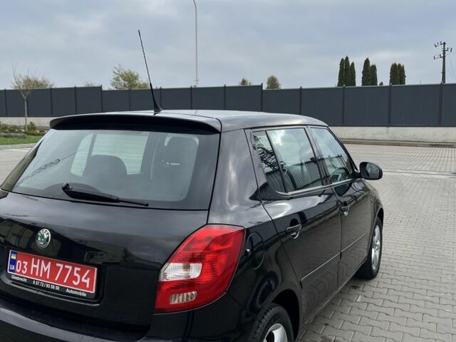 Черный Шкода Фабия, объемом двигателя 1.4 л и пробегом 213 тыс. км за 5700 $, фото 22 на Automoto.ua
