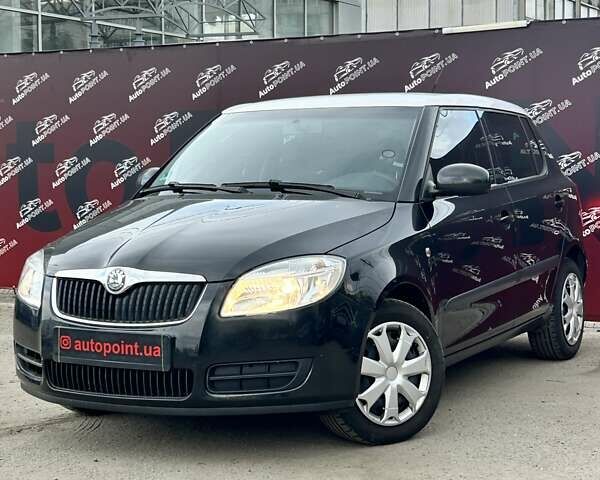 Чорний Шкода Фабія, об'ємом двигуна 1.2 л та пробігом 166 тис. км за 5300 $, фото 2 на Automoto.ua