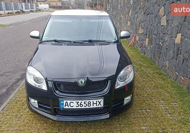 Чорний Шкода Фабія, об'ємом двигуна 1.6 л та пробігом 210 тис. км за 6300 $, фото 12 на Automoto.ua