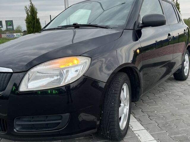 Шкода Фабия 2009 в Стрые на Automoto.ua Черный Шкода Фабия, объемом двигателя 1.2 л и пробегом 210 тыс. км за 5000 $, фото 7 на Automoto.ua