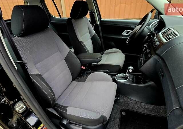 Чорний Шкода Фабія, об'ємом двигуна 1.6 л та пробігом 201 тис. км за 7999 $, фото 54 на Automoto.ua