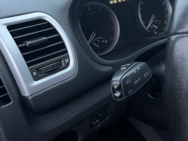 Черный Шкода Фабия, объемом двигателя 1.4 л и пробегом 192 тыс. км за 4999 $, фото 15 на Automoto.ua