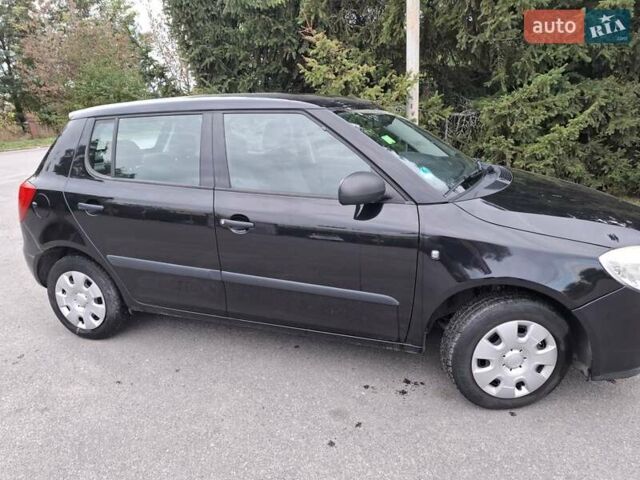 Чорний Шкода Фабія, об'ємом двигуна 1.2 л та пробігом 224 тис. км за 4500 $, фото 1 на Automoto.ua