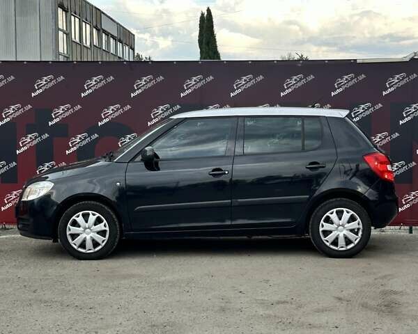 Чорний Шкода Фабія, об'ємом двигуна 1.2 л та пробігом 166 тис. км за 5300 $, фото 4 на Automoto.ua