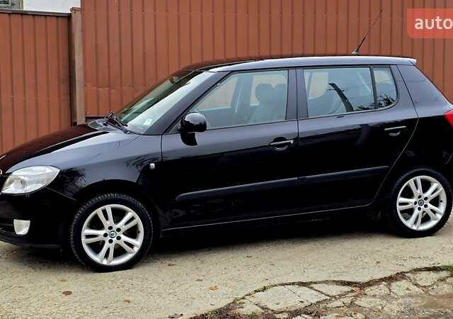 Чорний Шкода Фабія, об'ємом двигуна 1.6 л та пробігом 201 тис. км за 7999 $, фото 28 на Automoto.ua