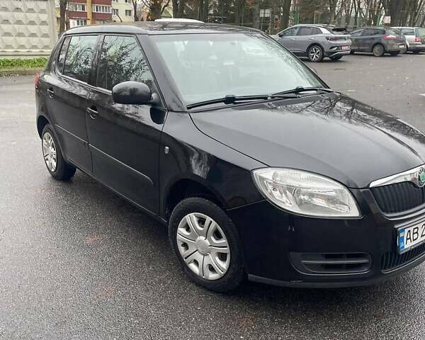Чорний Шкода Фабія, об'ємом двигуна 1.39 л та пробігом 245 тис. км за 5300 $, фото 2 на Automoto.ua