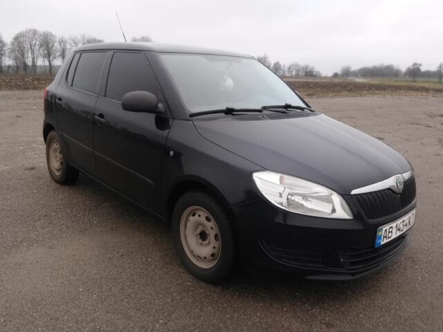 Черный Шкода Фабия, объемом двигателя 1.2 л и пробегом 189 тыс. км за 4800 $, фото 6 на Automoto.ua