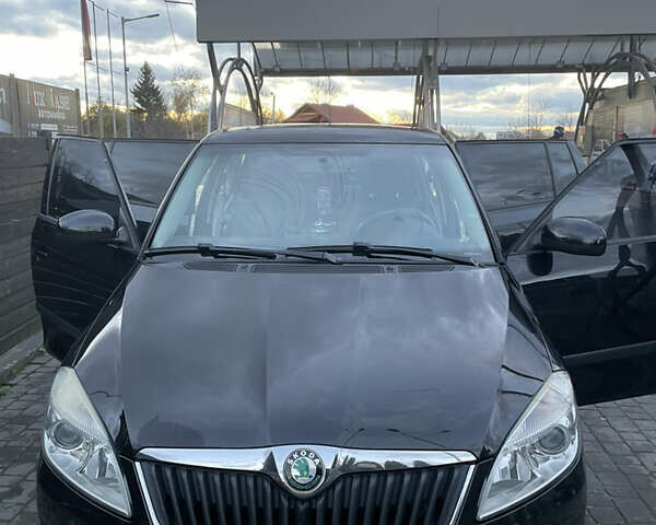 Черный Шкода Фабия, объемом двигателя 1.39 л и пробегом 224 тыс. км за 6300 $, фото 27 на Automoto.ua