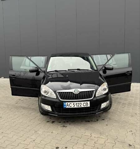 Черный Шкода Фабия, объемом двигателя 1.2 л и пробегом 257 тыс. км за 5600 $, фото 8 на Automoto.ua