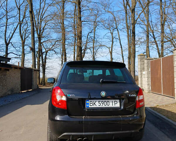 Чорний Шкода Фабія, об'ємом двигуна 1.4 л та пробігом 203 тис. км за 8500 $, фото 3 на Automoto.ua