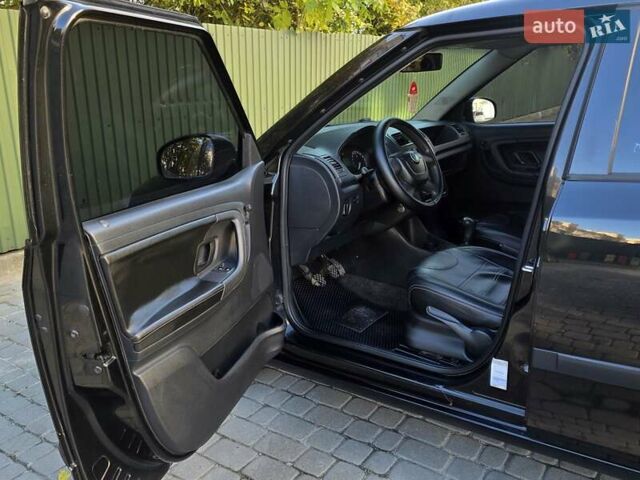 Шкода Фабия 2010 в Тернополе на Automoto.ua Черный Шкода Фабия, объемом двигателя 1.4 л и пробегом 275 тыс. км за 4650 $, фото 16 на Automoto.ua