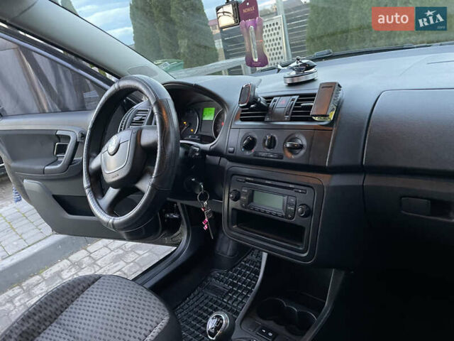 Шкода Фабия 2010 в Ивано-Франковске на Automoto.ua Черный Шкода Фабия, объемом двигателя 1.39 л и пробегом 224 тыс. км за 6300 $, фото 8 на Automoto.ua