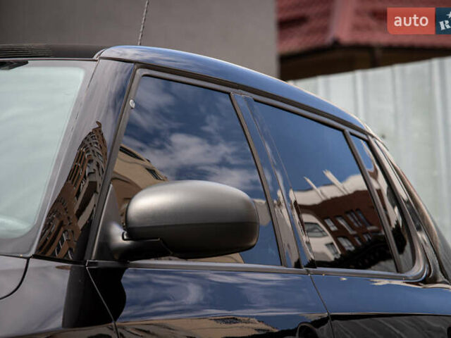 Черный Шкода Фабия, объемом двигателя 1.2 л и пробегом 144 тыс. км за 5300 $, фото 8 на Automoto.ua