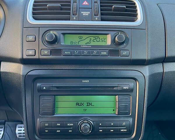 Чорний Шкода Фабія, об'ємом двигуна 1.39 л та пробігом 226 тис. км за 5700 $, фото 13 на Automoto.ua