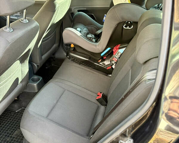 Черный Шкода Фабия, объемом двигателя 1.2 л и пробегом 209 тыс. км за 6300 $, фото 21 на Automoto.ua