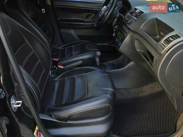 Шкода Фабия 2010 в Тернополе на Automoto.ua Черный Шкода Фабия, объемом двигателя 1.4 л и пробегом 275 тыс. км за 4650 $, фото 29 на Automoto.ua