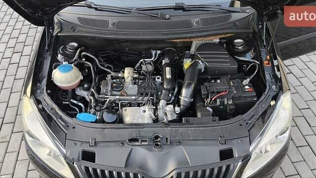 Черный Шкода Фабия, объемом двигателя 1.2 л и пробегом 209 тыс. км за 5900 $, фото 18 на Automoto.ua