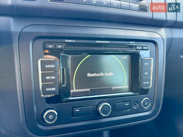 Черный Шкода Фабия, объемом двигателя 1.2 л и пробегом 209 тыс. км за 6300 $, фото 15 на Automoto.ua