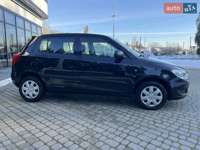 Черный Шкода Фабия, объемом двигателя 1.2 л и пробегом 118 тыс. км за 5000 $, фото 8 на Automoto.ua