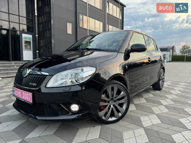Черный Шкода Фабия, объемом двигателя 1.4 л и пробегом 230 тыс. км за 8700 $, фото 2 на Automoto.ua